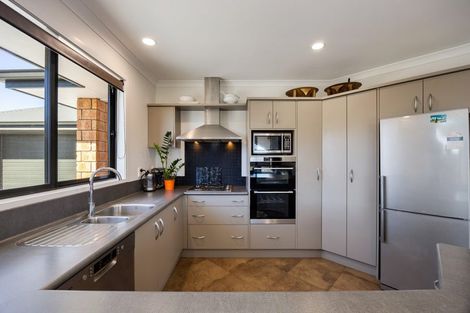 Photo of property in 3 Sarah Court, Rototuna North, Hamilton, 3210