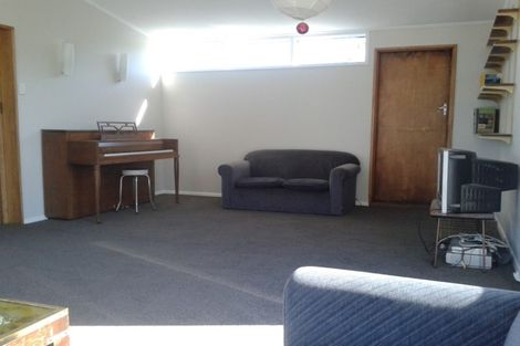 Photo of property in 34 Grove Road, Kelburn, Wellington, 6012