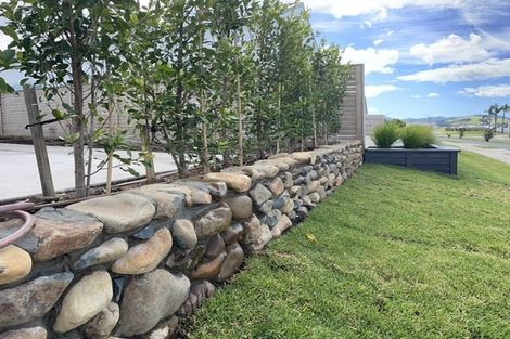 Photo of property in 16 Awatea Drive, Whitianga, 3510