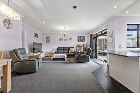 Photo of property in 87 Twin Oak Avenue, Papamoa Beach, Papamoa, 3118