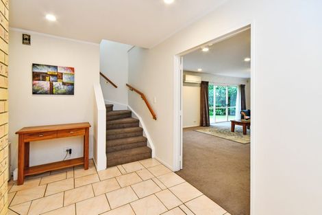 Photo of property in 15 Len Garlick Place, Pahurehure, Papakura, 2113