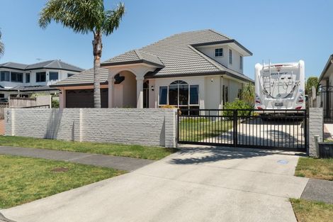 Photo of property in 50 Seychelles Drive, Papamoa Beach, Papamoa, 3118