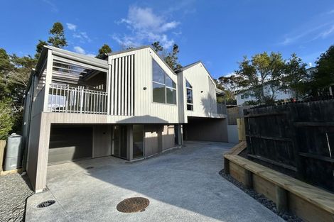 Photo of property in 93a Verran Road, Birkenhead, Auckland, 0626