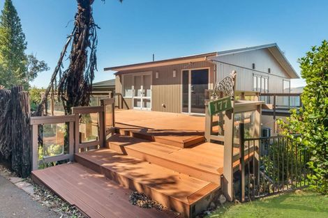 Photo of property in 177 Kawaha Point Road, Kawaha Point, Rotorua, 3010