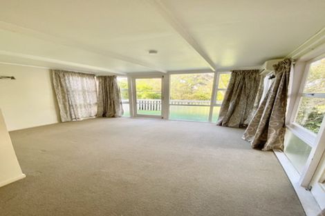 Photo of property in 27 Mahara Avenue, Birkenhead, Auckland, 0626