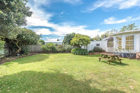 Photo of property in 4 Godwin Crescent, College Estate, Whanganui, 4500