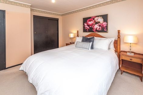 Photo of property in 17 Karamu Street, Tawhero, Whanganui, 4501