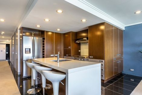 Photo of property in 2/225 Lake Terrace, Waipahihi, Taupo, 3330