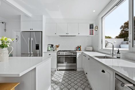 Photo of property in 21 Manchester Street, Petone, Lower Hutt, 5012