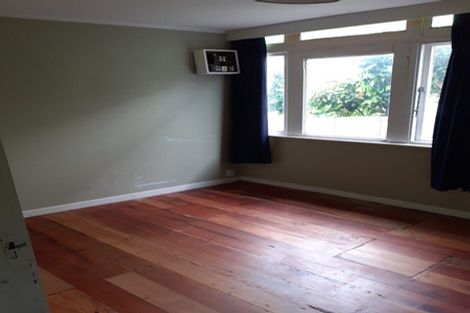 Photo of property in 48-50 Porritt Avenue, Mount Victoria, Wellington, 6011