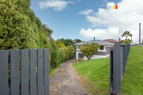 Photo of property in 1 Glendevon Place, Vauxhall, Dunedin, 9013