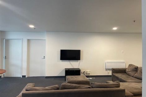 Photo of property in Hanson House, 4/27 Hanson Street, Mount Cook, Wellington, 6021