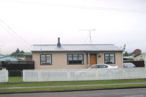 Photo of property in 15 Baberton Street, Tokoroa, 3420