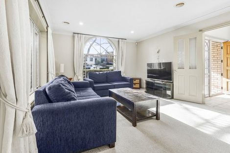 Photo of property in 6 Oakmont Place, Rototuna, Hamilton, 3210