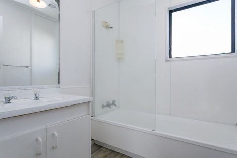 Photo of property in 73 Arthur Crescent, Hilltop, Taupo, 3330