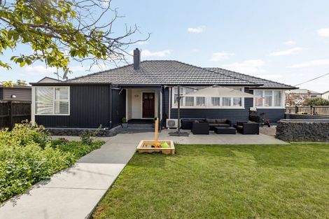 Photo of property in 22 Willis Street, Bader, Hamilton, 3206