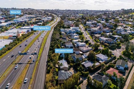 Photo of property in 32b Lyttelton Avenue, Forrest Hill, Auckland, 0620