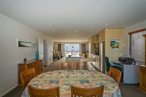 Photo of property in 5a Victoria Street, Whitianga, 3510