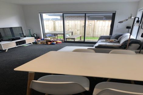 Photo of property in 9 Raymond Grace Avenue, Huapai, Kumeu, 0810