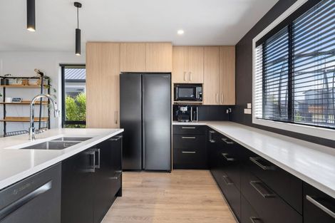 Photo of property in 62 Prestons Park Drive, Marshland, Christchurch, 8083