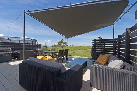 Photo of property in 10b Higham Road, South Head, 0874