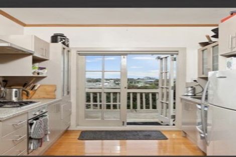 Photo of property in 26 Sunny Brae Crescent, Westmere, Auckland, 1022