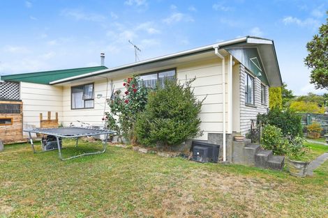 Photo of property in 1/29 Gemstone Drive, Birchville, Upper Hutt, 5018