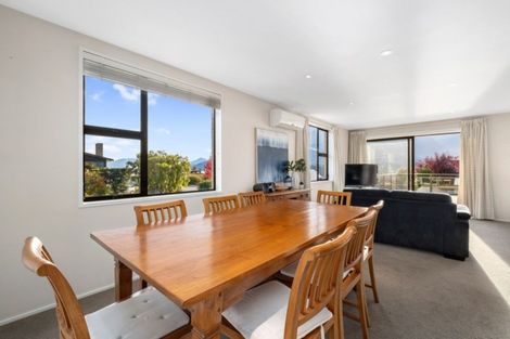 Photo of property in 13 Oregon Drive, Kelvin Heights, Queenstown, 9300