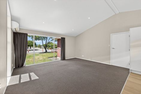 Photo of property in 66 Inwoods Road, Parklands, Christchurch, 8083