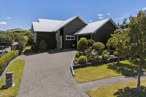 Photo of property in 9 Coprosma Crescent, Waipahihi, Taupo, 3330