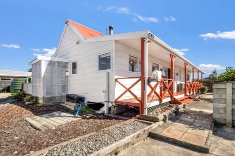 Photo of property in 10 Taonui Street, Waitarere Beach, Levin, 5510