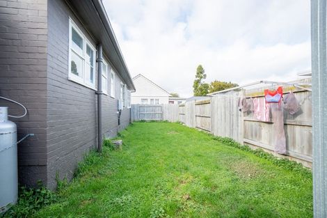 Photo of property in 65b Weston Avenue, Roslyn, Palmerston North, 4414