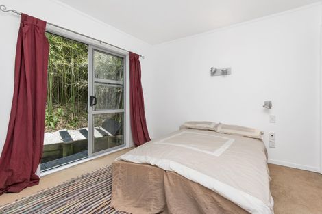 Photo of property in 22b Norman Road, Titirangi, Auckland, 0604