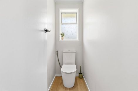 Photo of property in 53 Oakfield Crescent, Pukete, Hamilton, 3200