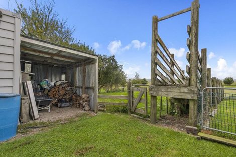 Photo of property in 63 Dunn Road, Ruawai, 0592