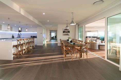 Photo of property in 87 Rutherford Drive, Waikanae Beach, Waikanae, 5036