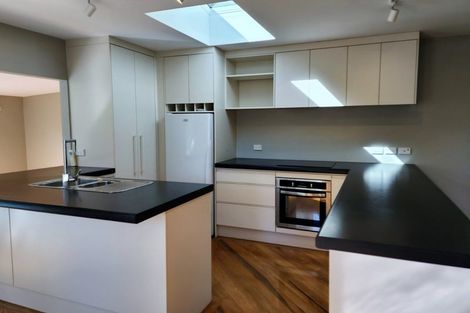 Photo of property in 3 Arden Way, Wilton, Wellington, 6012