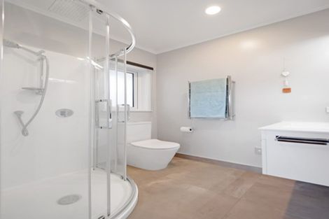 Photo of property in 23a Elliot Street, Howick, Auckland, 2014