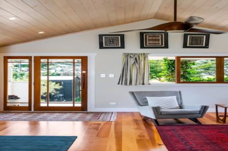 Photo of property in 30 Walker Road, Point Chevalier, Auckland, 1022