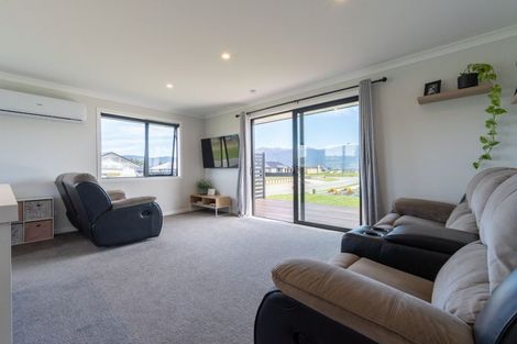Photo of property in 9 Millar Place, Te Anau, 9679