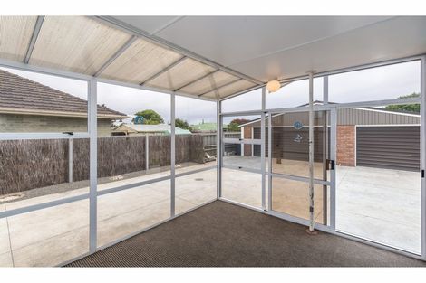 Photo of property in 6 Strathfield Avenue, Dallington, Christchurch, 8061