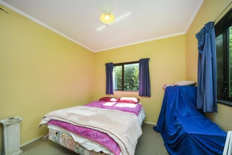 Photo of property in 24 Heathcote Place, Fitzherbert, Palmerston North, 4410
