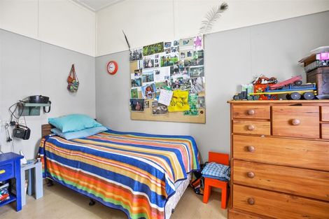 Photo of property in 627 Queen Sh25 Street, Thames, 3500