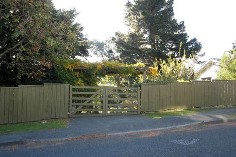 Photo of property in 1 Takanini Grove, Stokes Valley, Lower Hutt, 5019