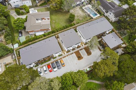 Photo of property in 6/63 Hillcrest Avenue, Hillcrest, Auckland, 0627