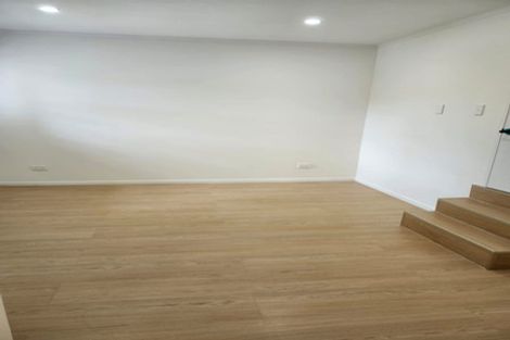 Photo of property in 6 Viking Avenue, Hillsborough, Auckland, 1042