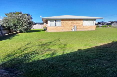 Photo of property in 24 Nevada Road, Silverdale, Hamilton, 3216