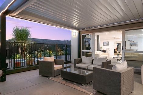 Photo of property in 8 Caldera Close, Pyes Pa, Tauranga, 3112