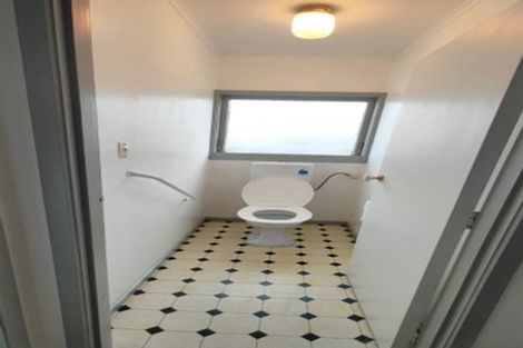 Photo of property in 3/16 Green Lane East, Remuera, Auckland, 1050