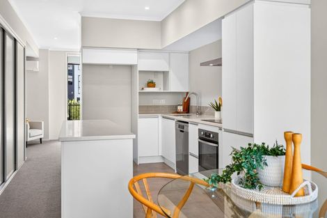 Photo of property in 46 Hobsonville Point Road, Hobsonville, Auckland, 0616